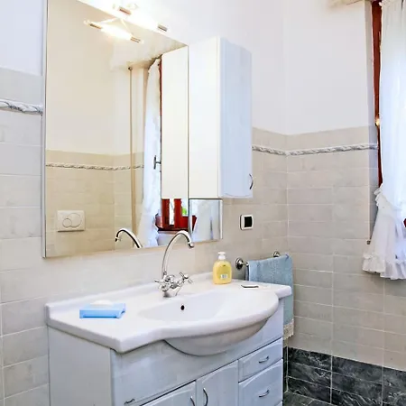 וילה Carla By Interhome *